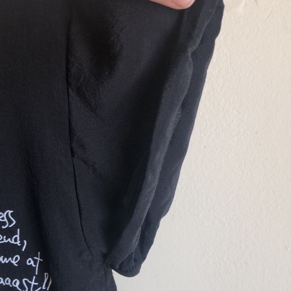 Paris silk graffiti hand script short sleeve blouse - size S (EU 38) - Picture 5 of 7